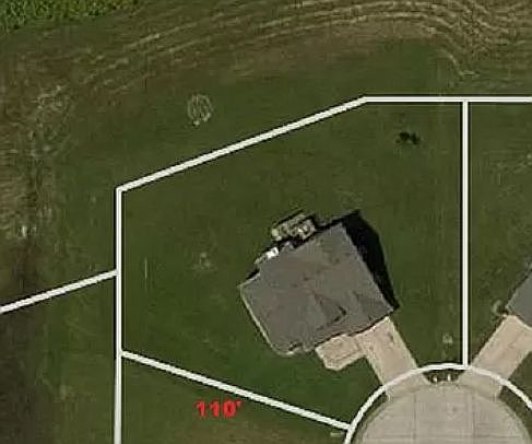 2nd image of 13 Harriett Ct