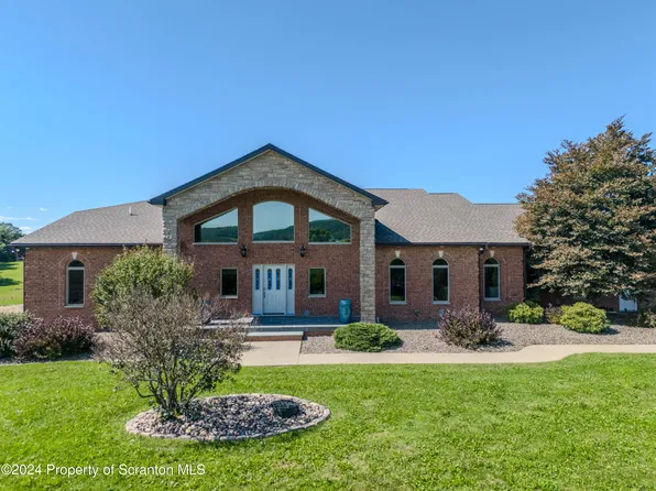1980 Newton Ransom Blvd, Clarks Summit, PA 18411