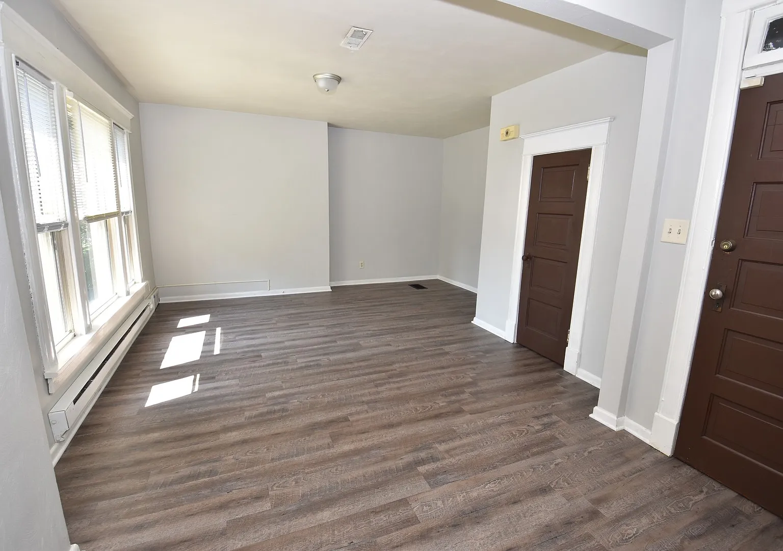 508 S St. Joseph St. South Bend — Photo 3