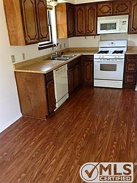 2nd image of 23 Finley Cir