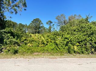 1511 Pine Ave, Lehigh Acres, FL 33972