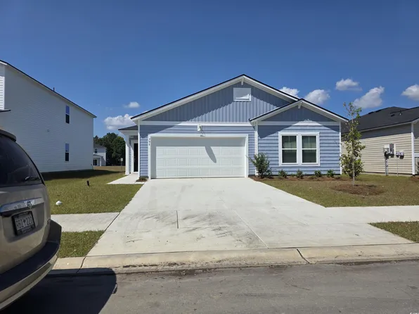 796 Wapama St., Little River, SC 29566