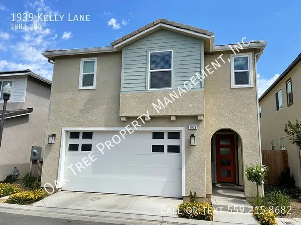 1939 Kelly Ln, Clovis, CA 93611