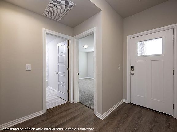 3rd image of 7513 NW 143rd St