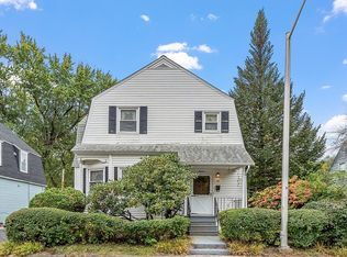 16 Clive St, Worcester, MA 01603