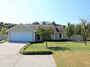 315 Oakland Rd, Sweetwater, TN 37874