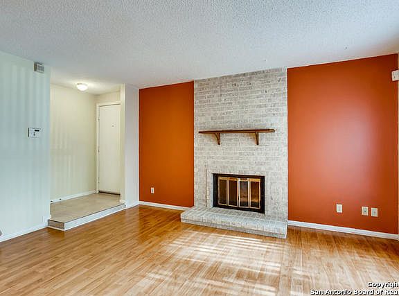3rd image of 11843 Braesview APT 2105