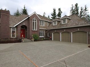 25710 SE 32nd Pl, Sammamish, WA 98075