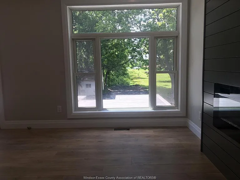 2496 Front Rd — Photo 15