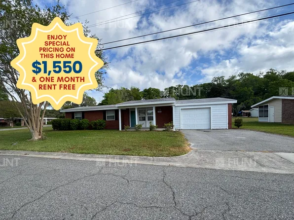 458 Blue Bell Ln, Beaufort, SC 29906