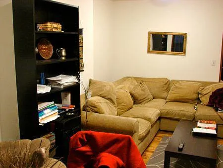 2 bed, 750 sqft, $4,100 — Photo 3