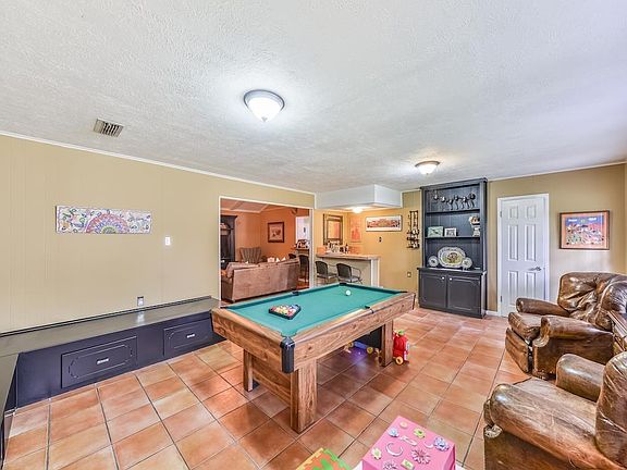 5th image of 10702 Lynbrook Dr