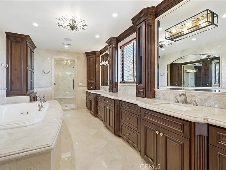 31909 Emerald View Dr — Photo 23