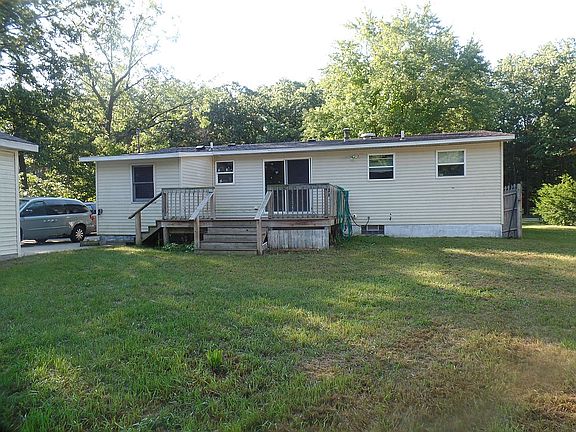 4th image of 4508 E Laketon Ave