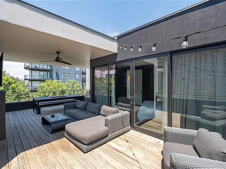 715 Ralph McGill Blvd NE — Photo 37