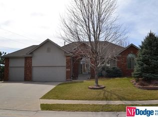 16809 Seward St, Omaha, NE 68118