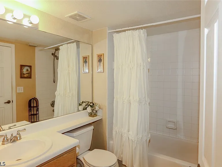 4610 Saint Croix Ln #1034 — Photo 14