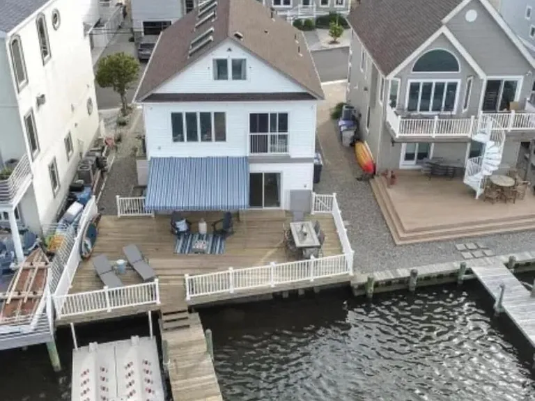 18 Harborside Dr E — Photo 23