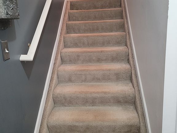 2nd image of 47808 Pembroke Dr