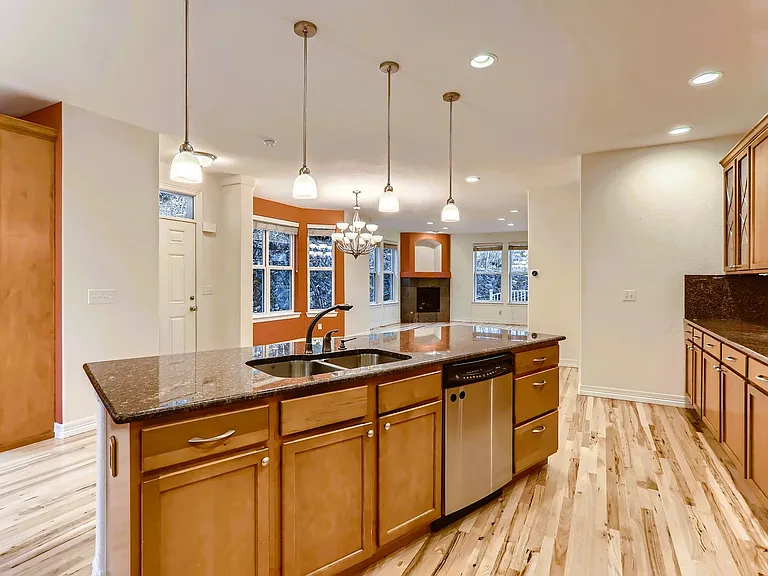 736 Martin Dr #1 — Photo 10