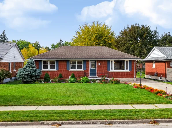 151 Woods St, Stratford, ON N5A 1M3
