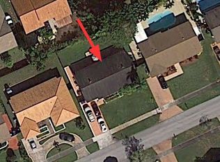 6301 NW 199th Ln, Hialeah, FL 33015