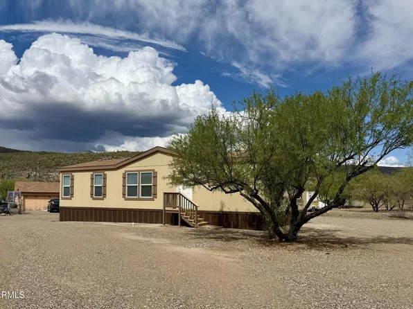 19020 E Slaton Road, Black Canyon City, AZ 85324