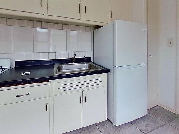 2nd image of 6609 W Lisbon Ave #4