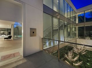900 S Elm St, Hinsdale, IL