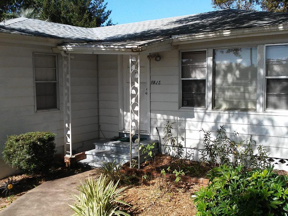 1st image of 1825 E Lake Dr