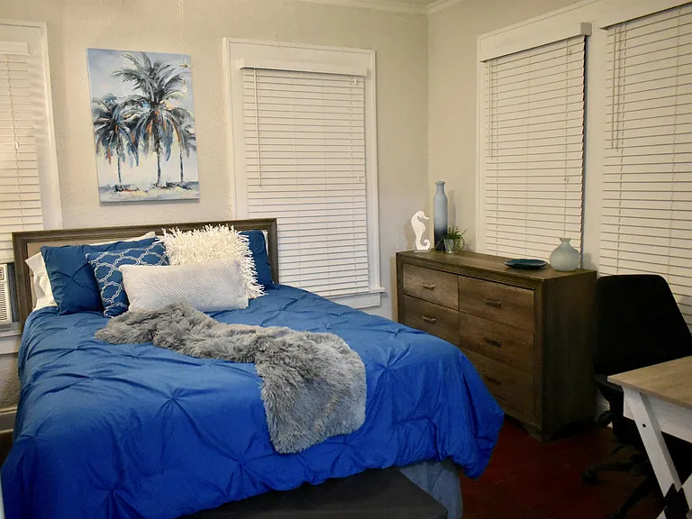 407 S Melville Ave — Photo 13