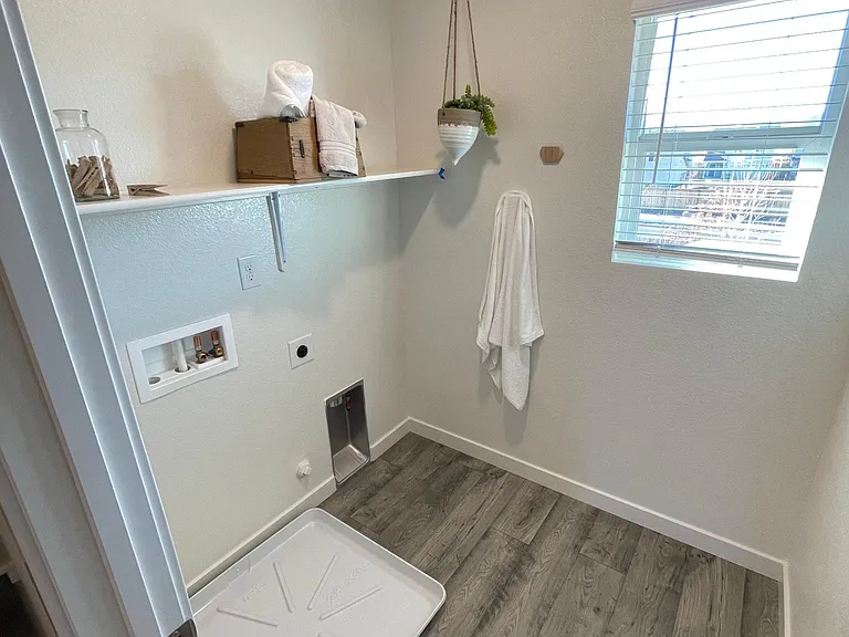 Model home upstairs laundry room
