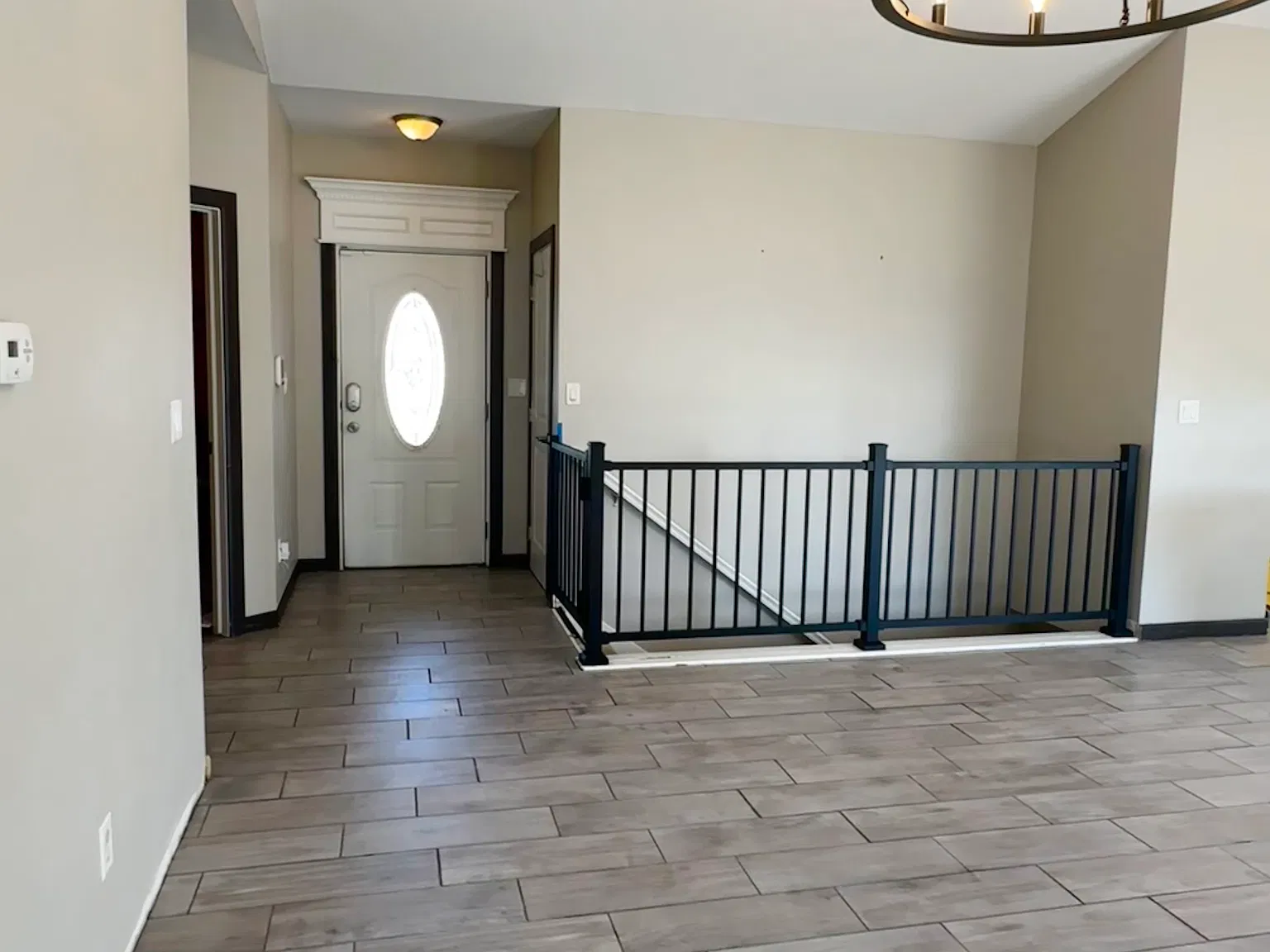 5 bed, 2635 sqft, $3,100 — Photo 3