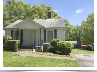 517 11th St SW, Hickory, NC 28602