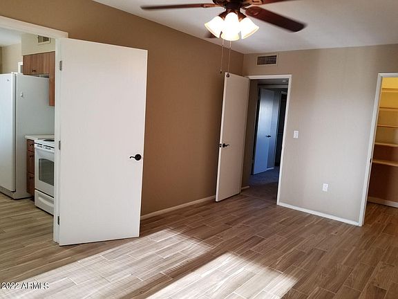 5th image of 13674 N Garden Court Dr