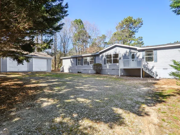 611 Wood Hill Dr, Dacula, GA 30019