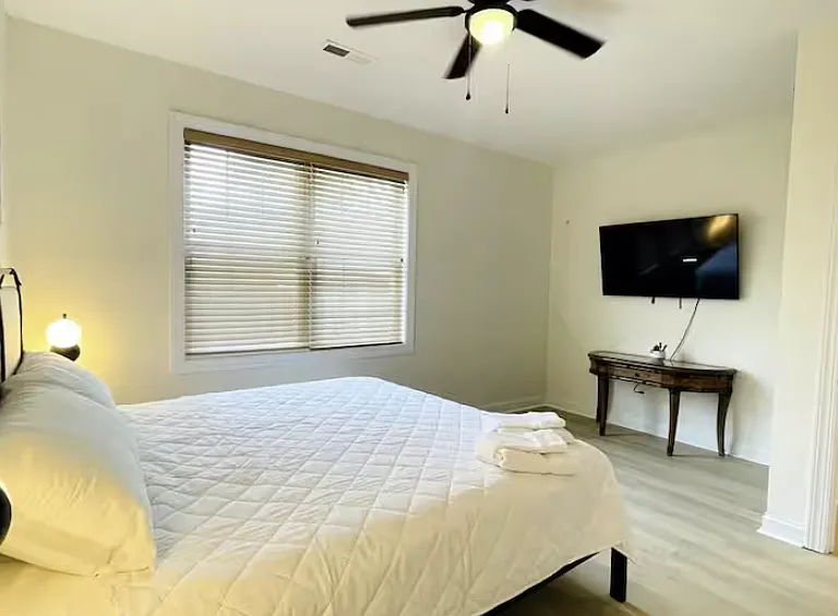 300 33rd Ave S #206 — Photo 17