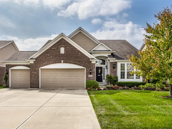 8855 Heatherstone Pl, Zionsville, IN 46077