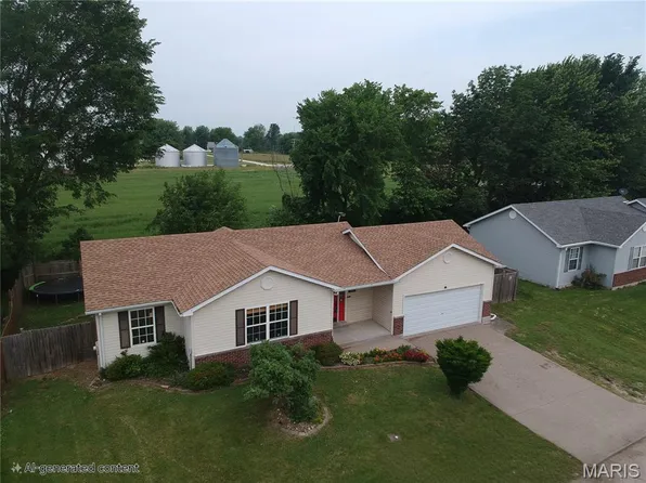 1803 W Adams Pl, Bowling Green, MO 63334