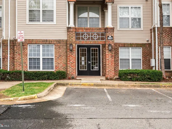 3021 Nicosh Cir Unit 1309, Falls Church, VA 22042