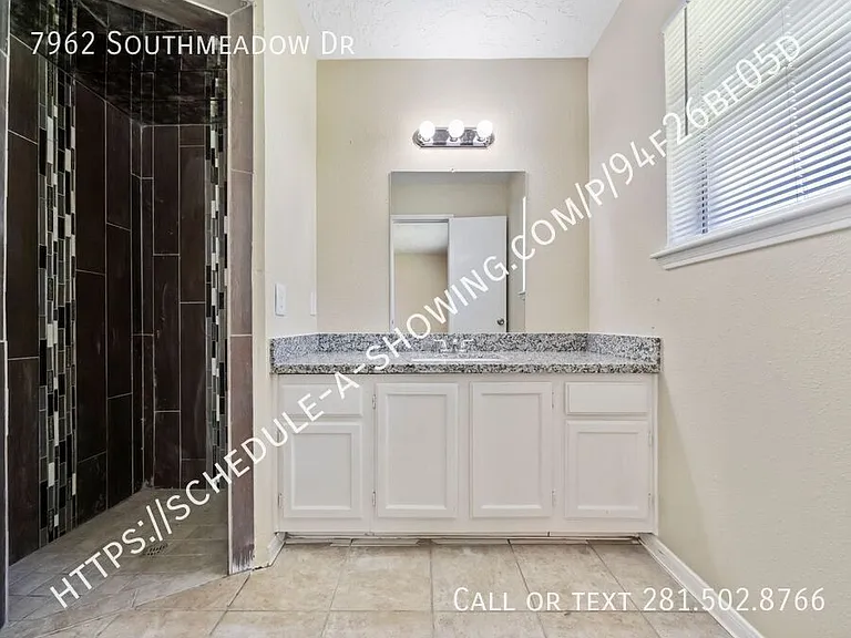 7962 Southmeadow Dr — Photo 17