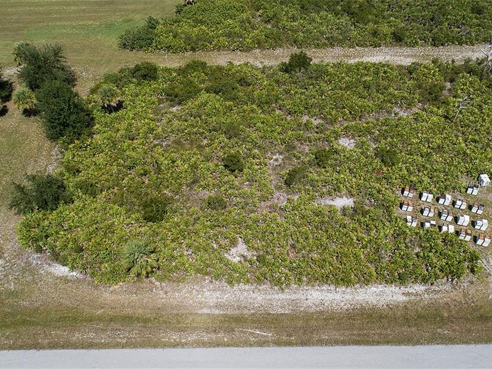 1st image of 18 River Ct