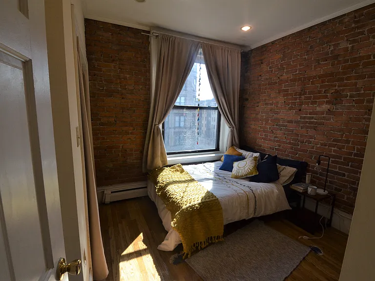 400 Marlborough St #52 — Photo 15