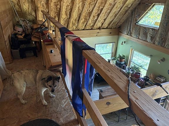 4th image of 20315 Airtight Rd