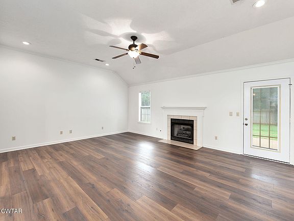 4th image of 96 Sundown Dr