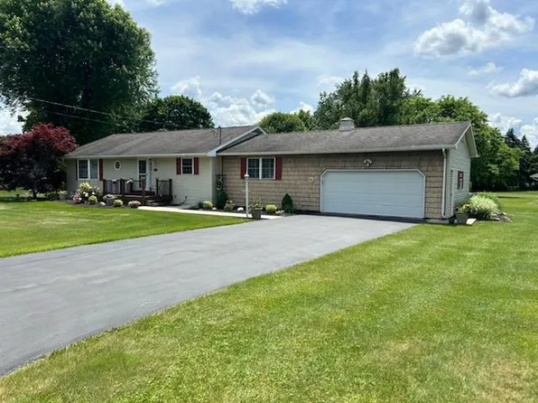 53 Park Ter, Horseheads, NY 14845