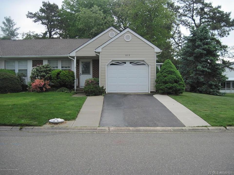 1st image of 60B Birchwood Dr #50