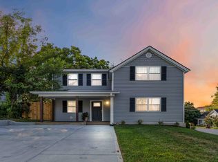 305 5th St, Richmond, KY 40475