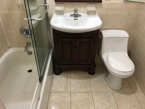 5th image of 6115 162nd St #2