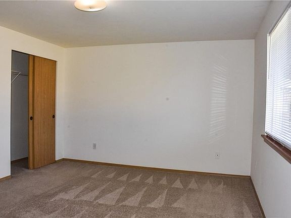 2nd image of 4933 88th St NE Unit A